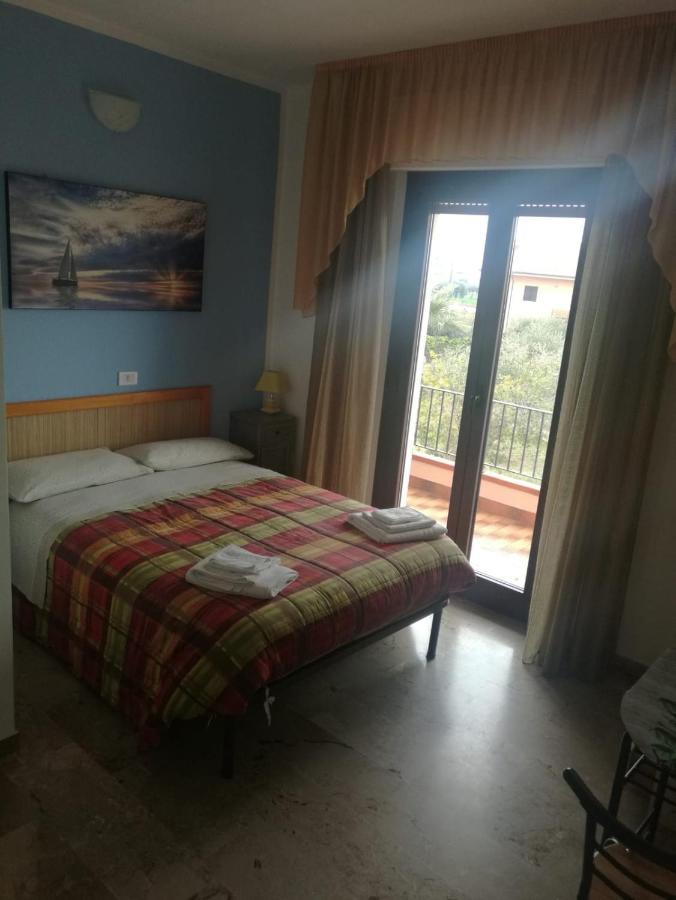 Le Magnolie B&B Roseto Degli Abruzzi Extérieur photo