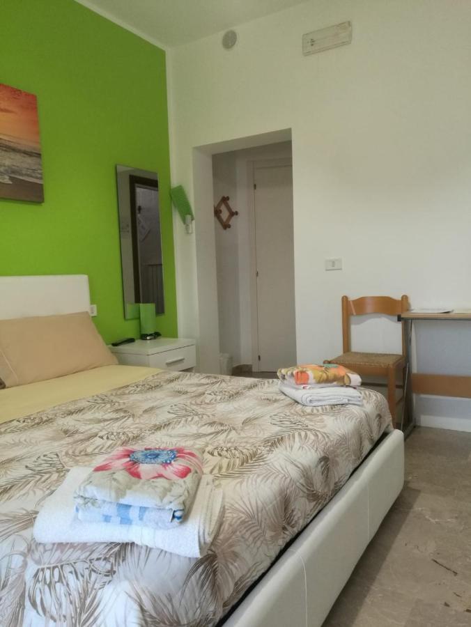 Le Magnolie B&B Roseto Degli Abruzzi Extérieur photo