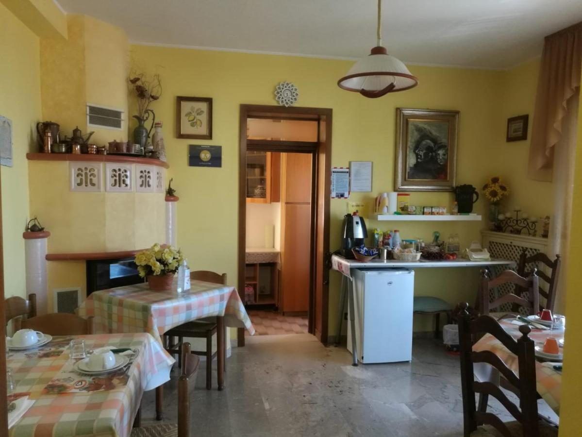 Le Magnolie B&B Roseto Degli Abruzzi Extérieur photo
